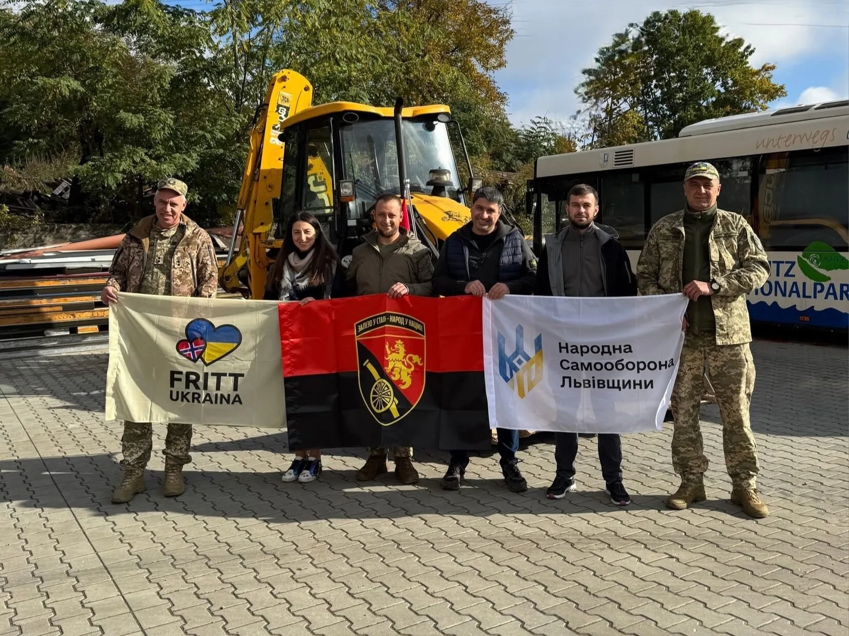 Ny gravemaskin til 45th Artillery Brigade