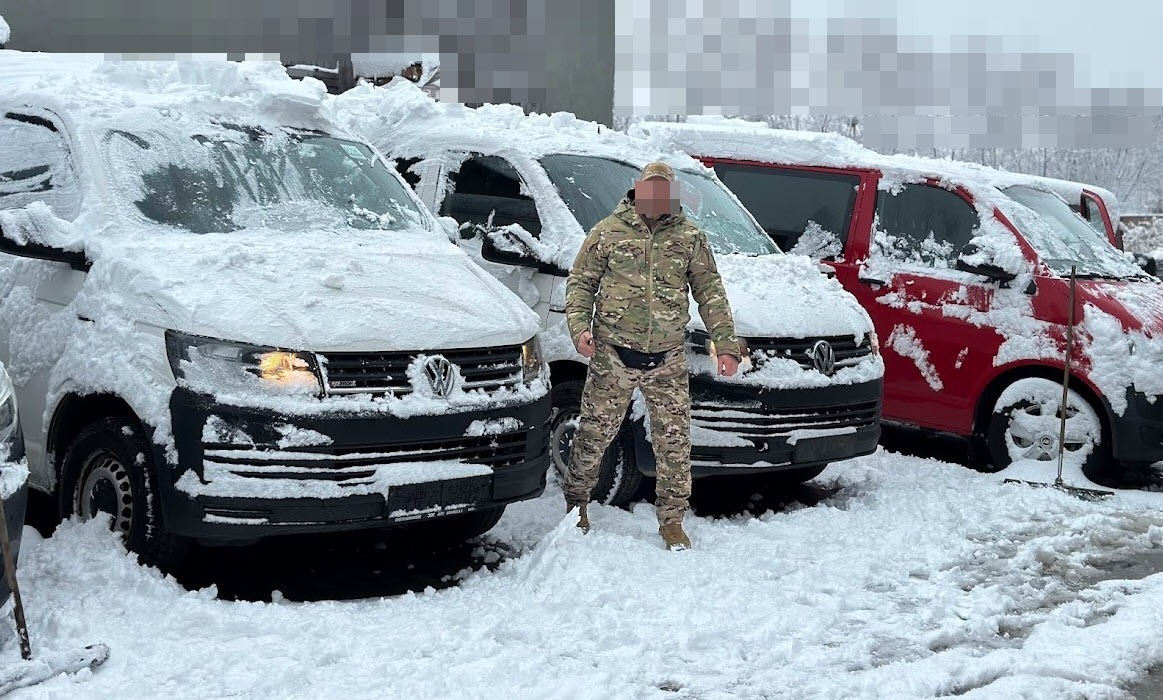 Lightning-fast delivery of life-saving equipment to the front