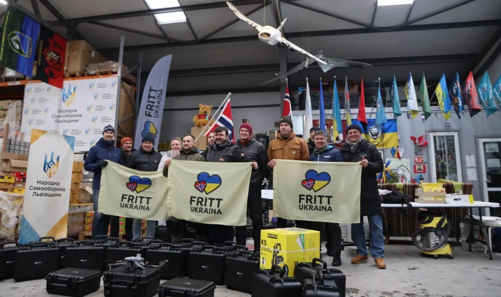 Overlevering av droner. Foto: Fritt Ukraina