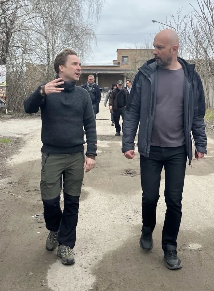 besøker kommandoplassen Gunnar. Foto: Fritt Ukraina