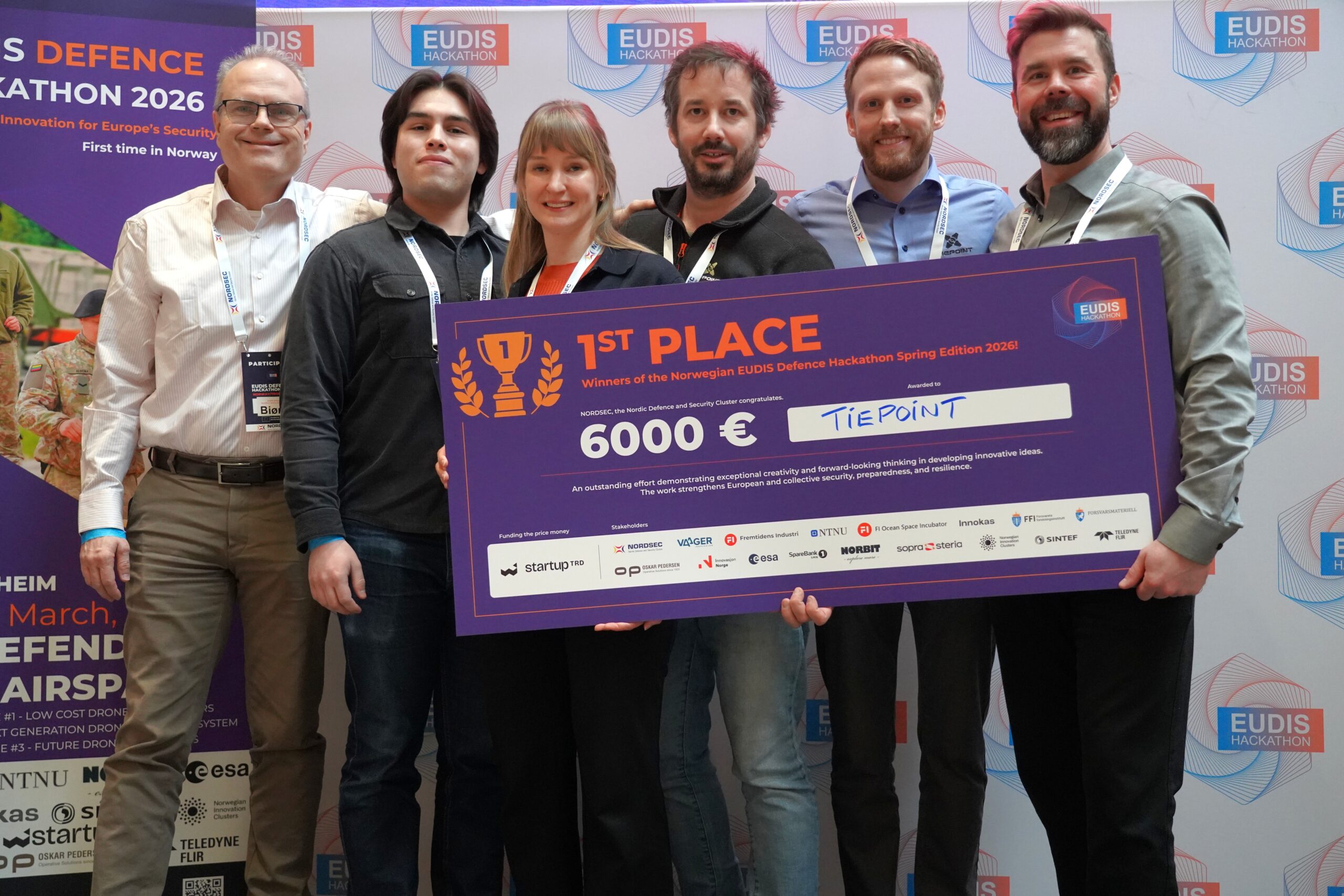 Tiepoint donerer premien til Fritt Ukraina. Foto: Lars Bugge Aarset/Fremtidens Industri